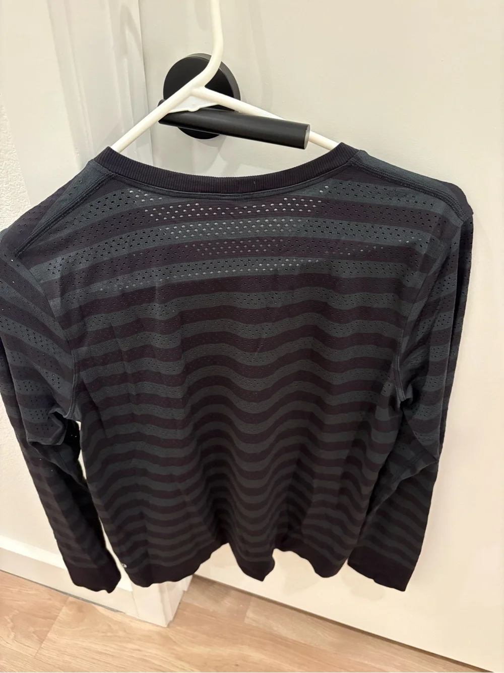 lululemon athletica lululemon breeze